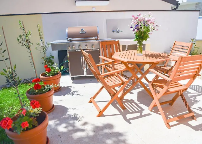 - Istrian Dream With Swimming Pool Apartmán