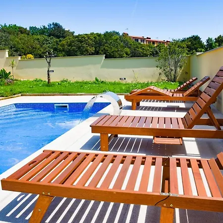 Apartment - Istrian Dream With Swimming Pool Peroj